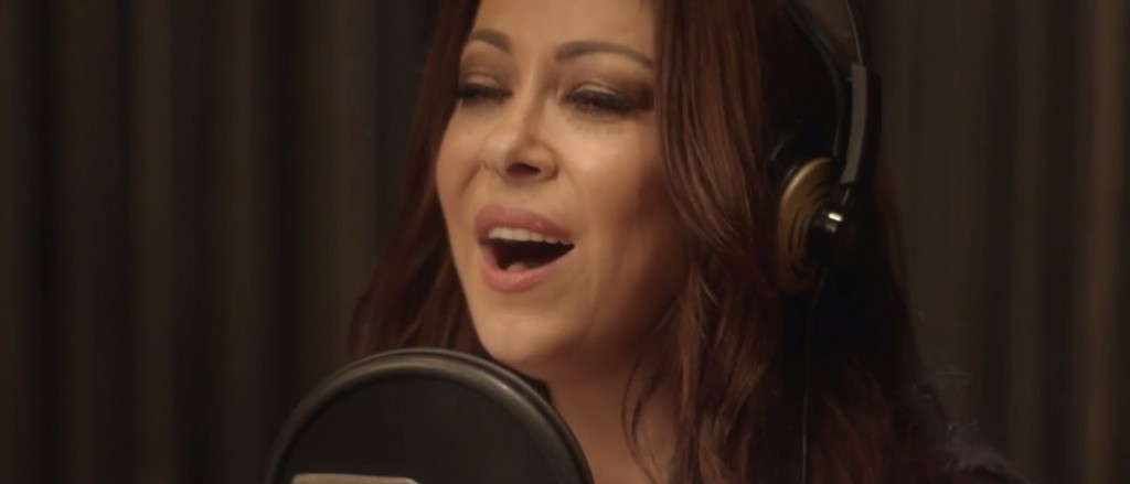 Ο Χρόνος Νικά - Μελίνα Ασλανίδου & Αντώνης Μιτζέλος