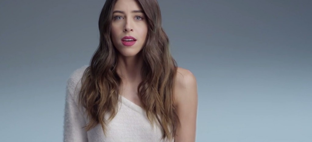 Το νέο βίντεο κλιπ της Demy "Ρόδινο Όνειρο", με ένα μήνυμα για το AIDS!