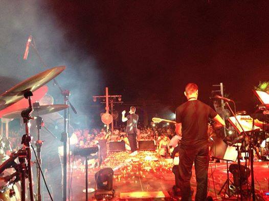 Νίκος Οικονομόπουλος: Η συγκίνηση του για την Ελλάδα πάνω στη σκηνή