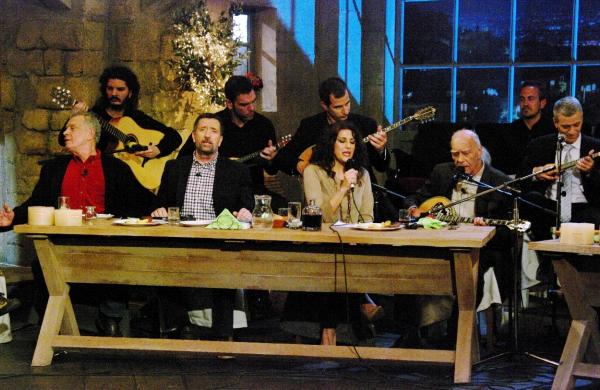 Στην υγειά μας ρε παιδιά
