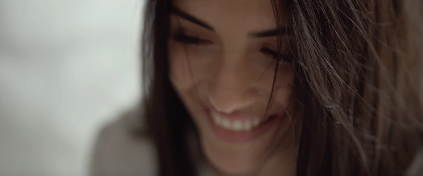 "Αυτή τη φορά" - Δείτε το νέο βίντεο κλιπ της Κατερίνας Λιόλιου