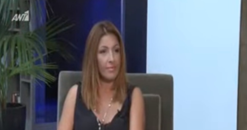 Έλενα Παπαρίζου