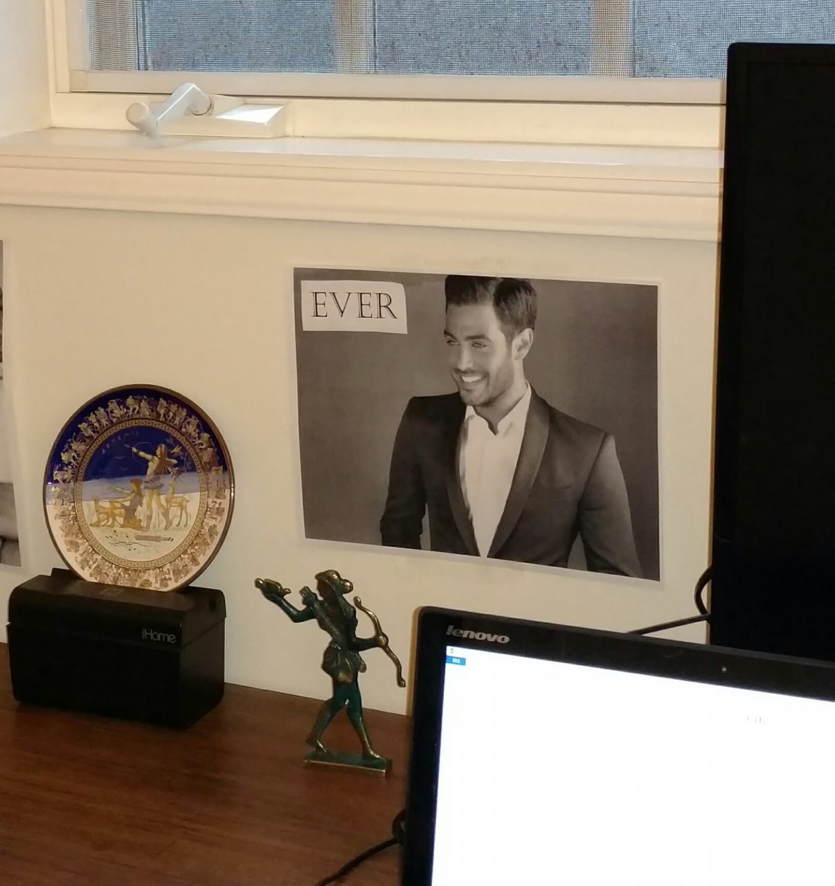 Η διεθνής συνεργασία του Κώστα Μαρτάκη με την Αμερικανίδα συγγραφέα Alysia Helming