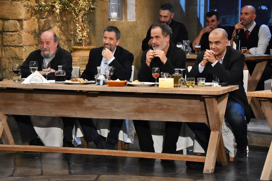 Στην υγειά μας ρε παιδιά - Ρεμπέτικο