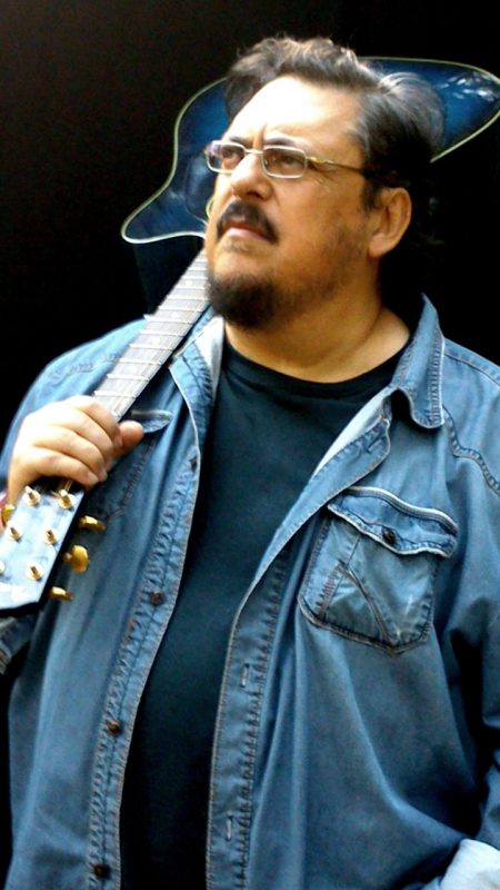 Λαυρέντης Μαχαιρίτσας