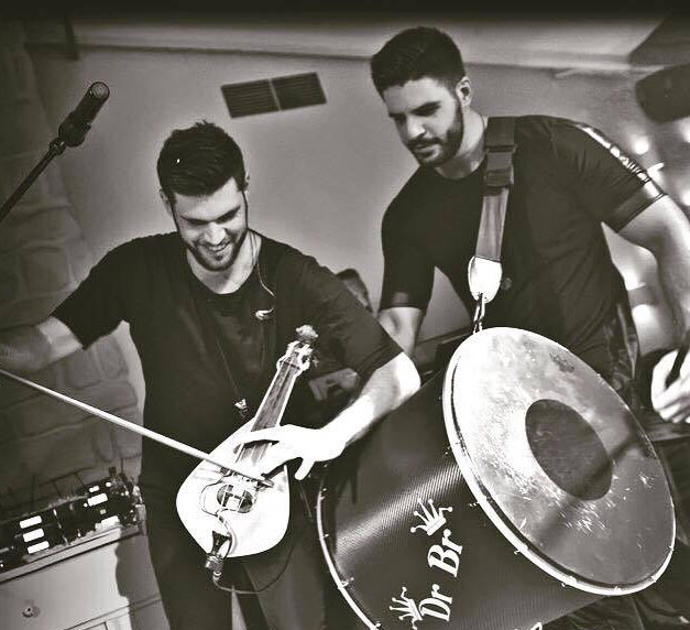 Τάκης Ζαχαράτος-Droulias-brothers