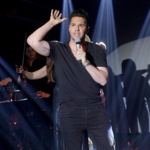 Τσαλίκης - ΦΩΣ