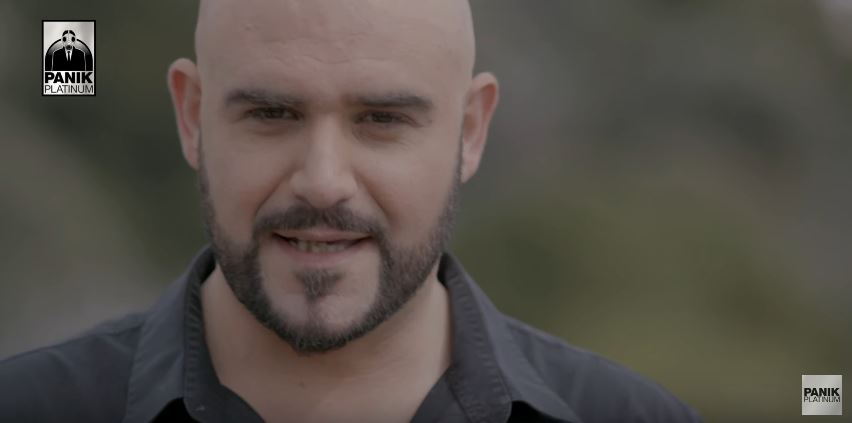 Θέλει η αγάπη τρέλα