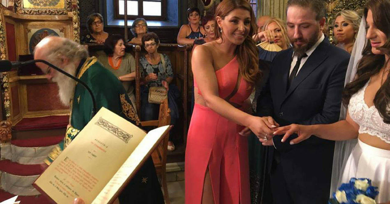 Διπλή κουμπαριά για την Παπαρίζου (2)