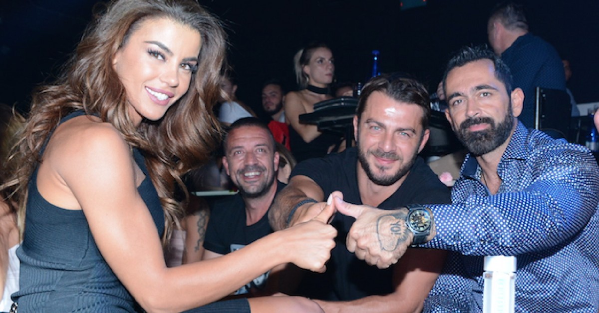 Το Club 22 γέμισε από Survivors