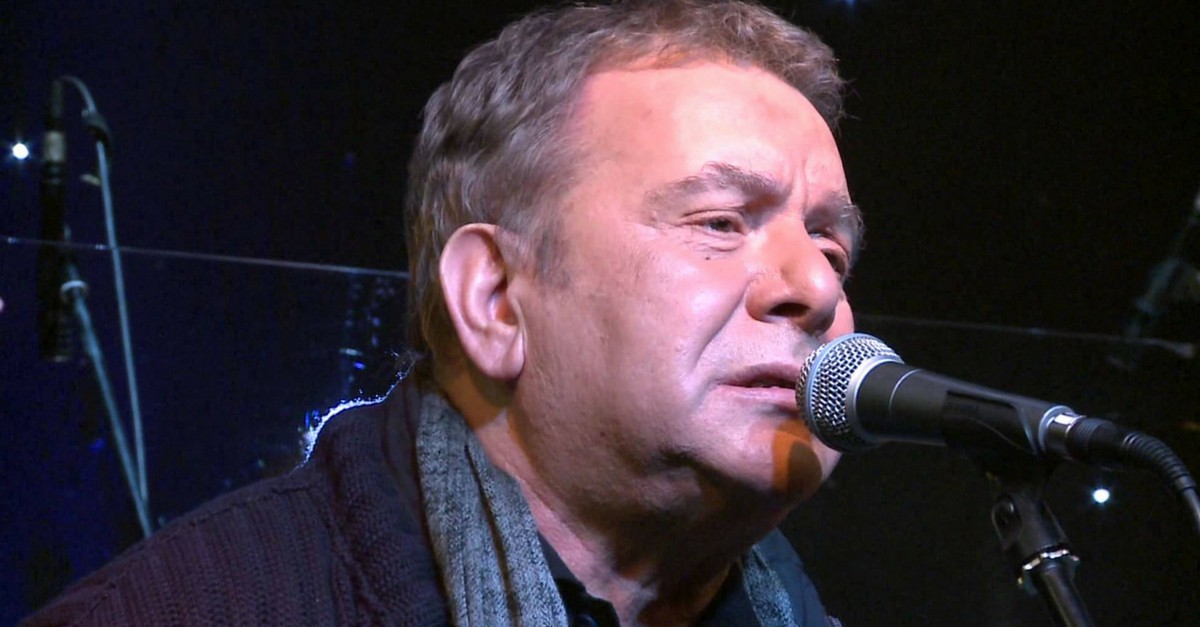 Στο χειρουργείο ο Μανώλης Μητσιάς