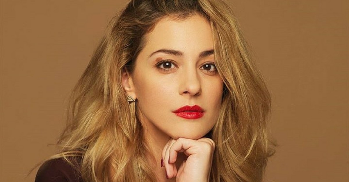 Νατάσσα Μποφίλιου - Τ' όνομα μου