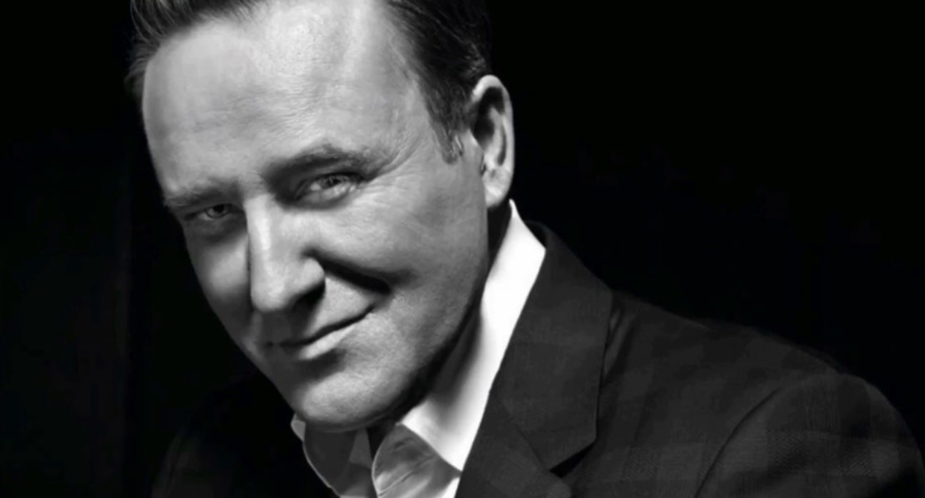 Ο Πάζης λυγίζει