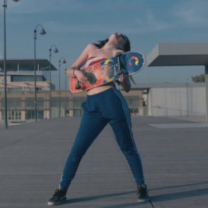 Διονύσης Σχοινάς - Εδώ στη δουλειά