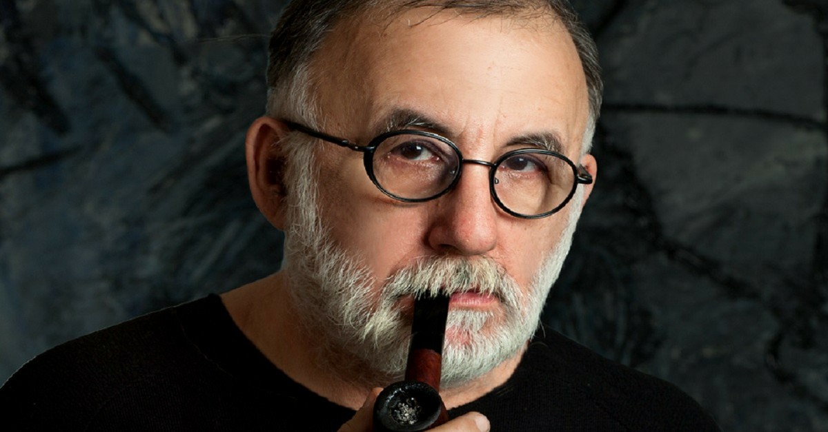 Ο Θάνος Μικρούτσικος συγκινεί