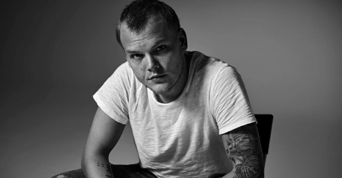Ο Avicii αυτοκτόνησε με ένα σπασμένο μπουκάλι