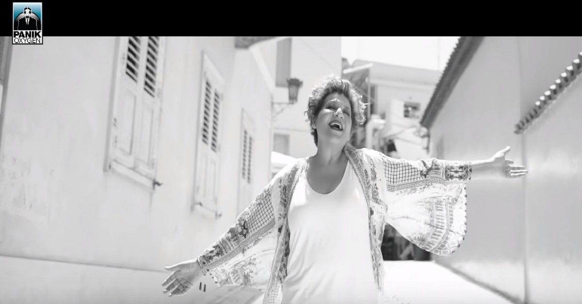 Γιώτα Νέγκα - Οξυγόνο
