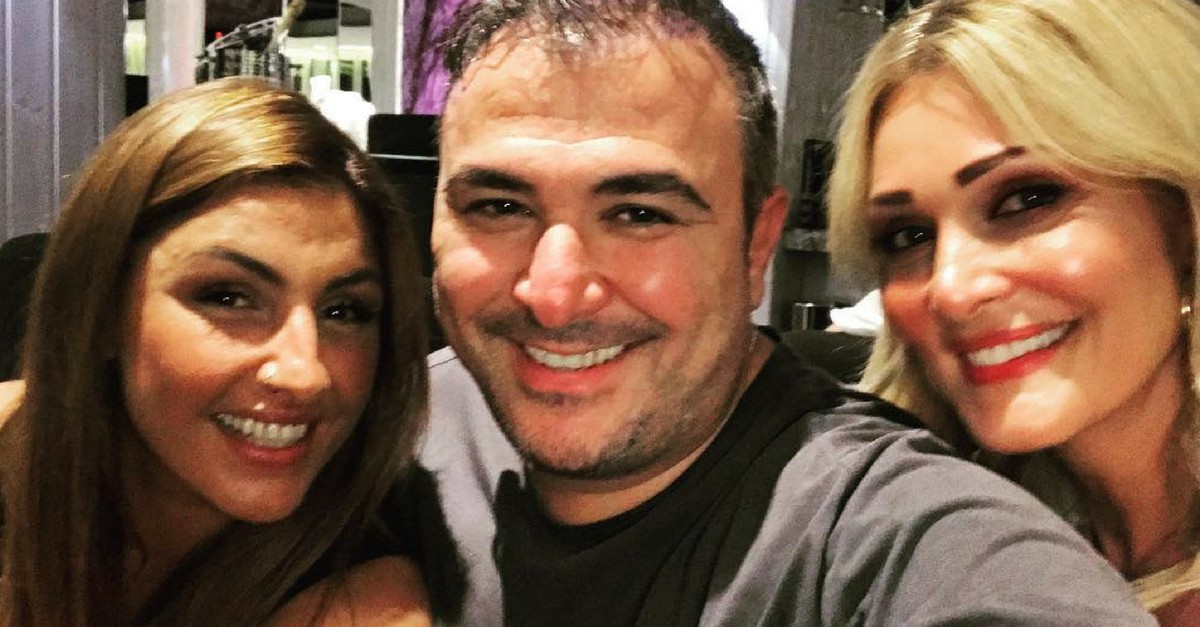 Ρέμος, Θεοδωρίδου και Παπαρίζου
