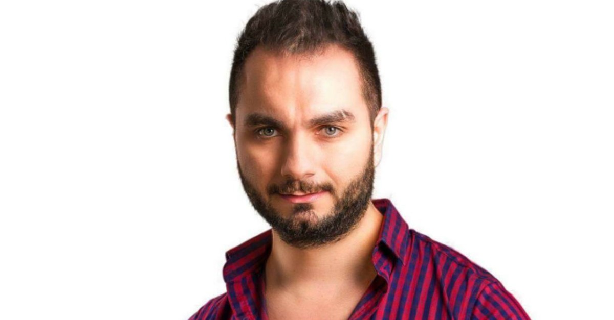 Ο Γιάννης Δόξας ερμηνεύει Πυξ Λαξ