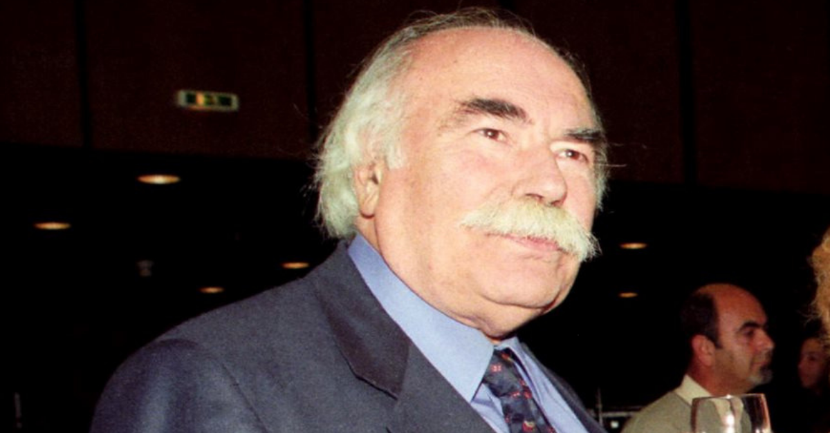 Νίκος Κούρος
