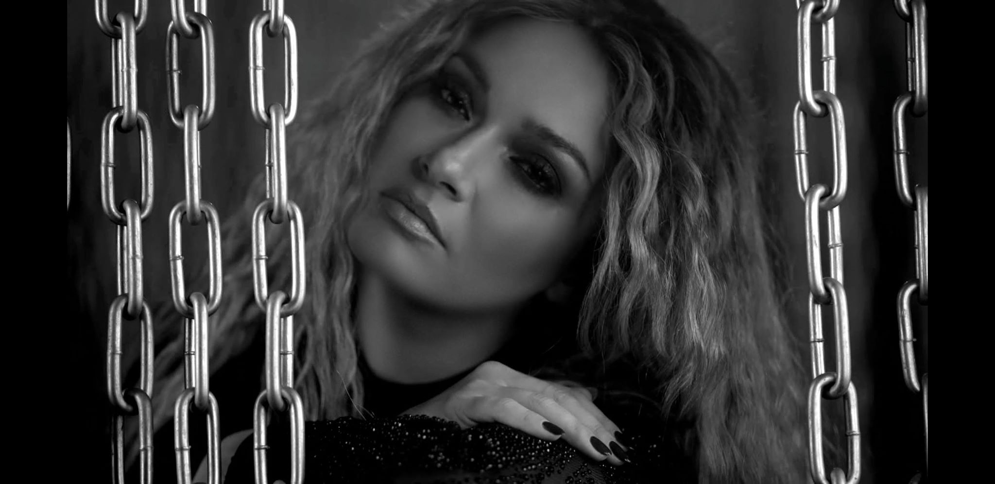 Μου' χεις καταστρέψει τη ζωή - Αποστολία Ζώη