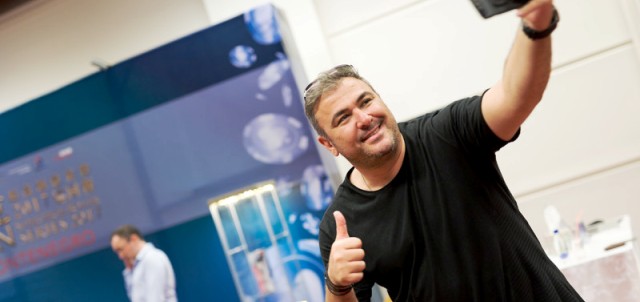 antonis_remos_poker